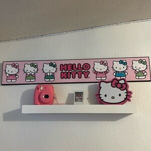 Hello Kitty sign